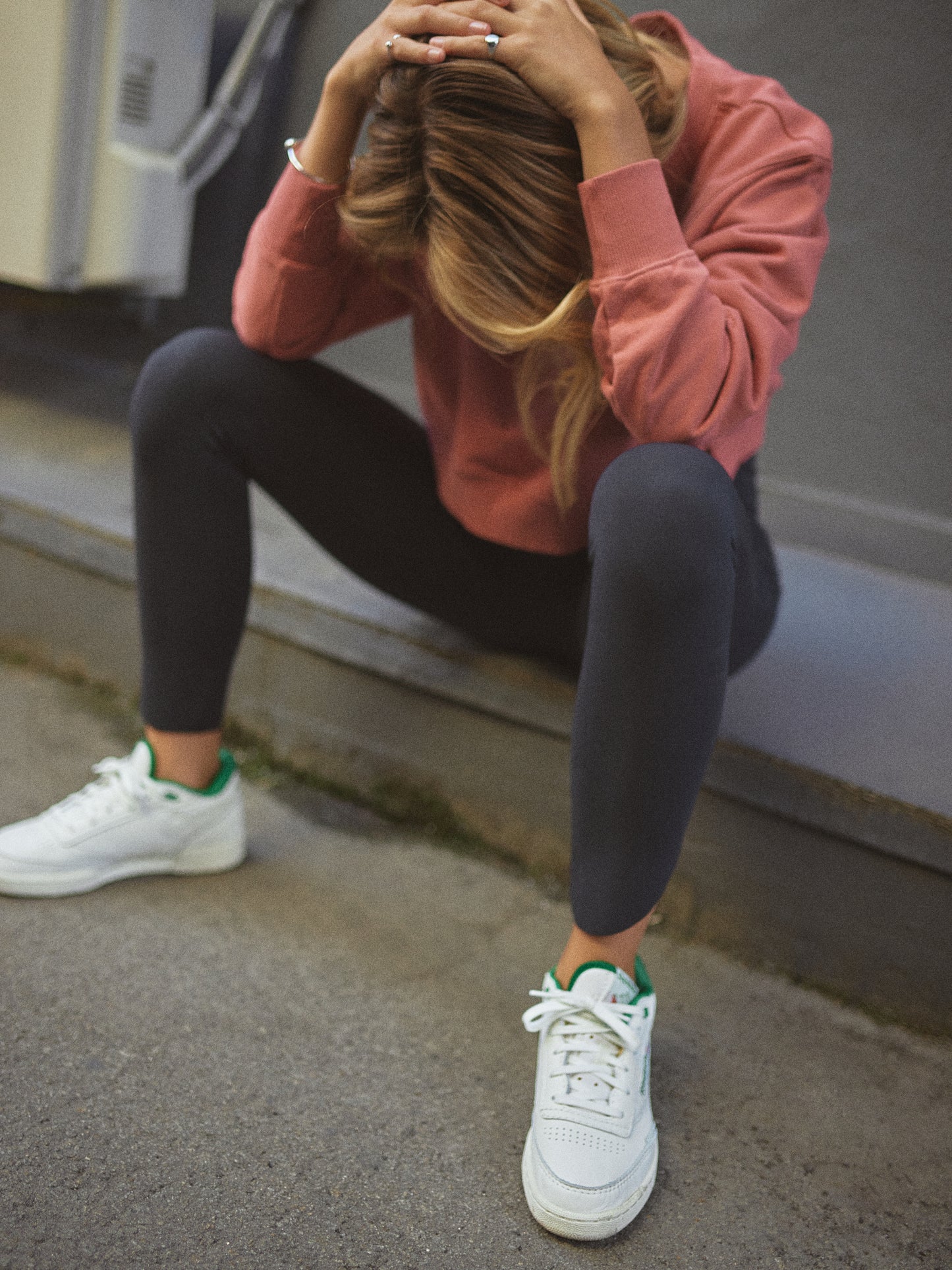 OFF-DUTY SWEATER | C1