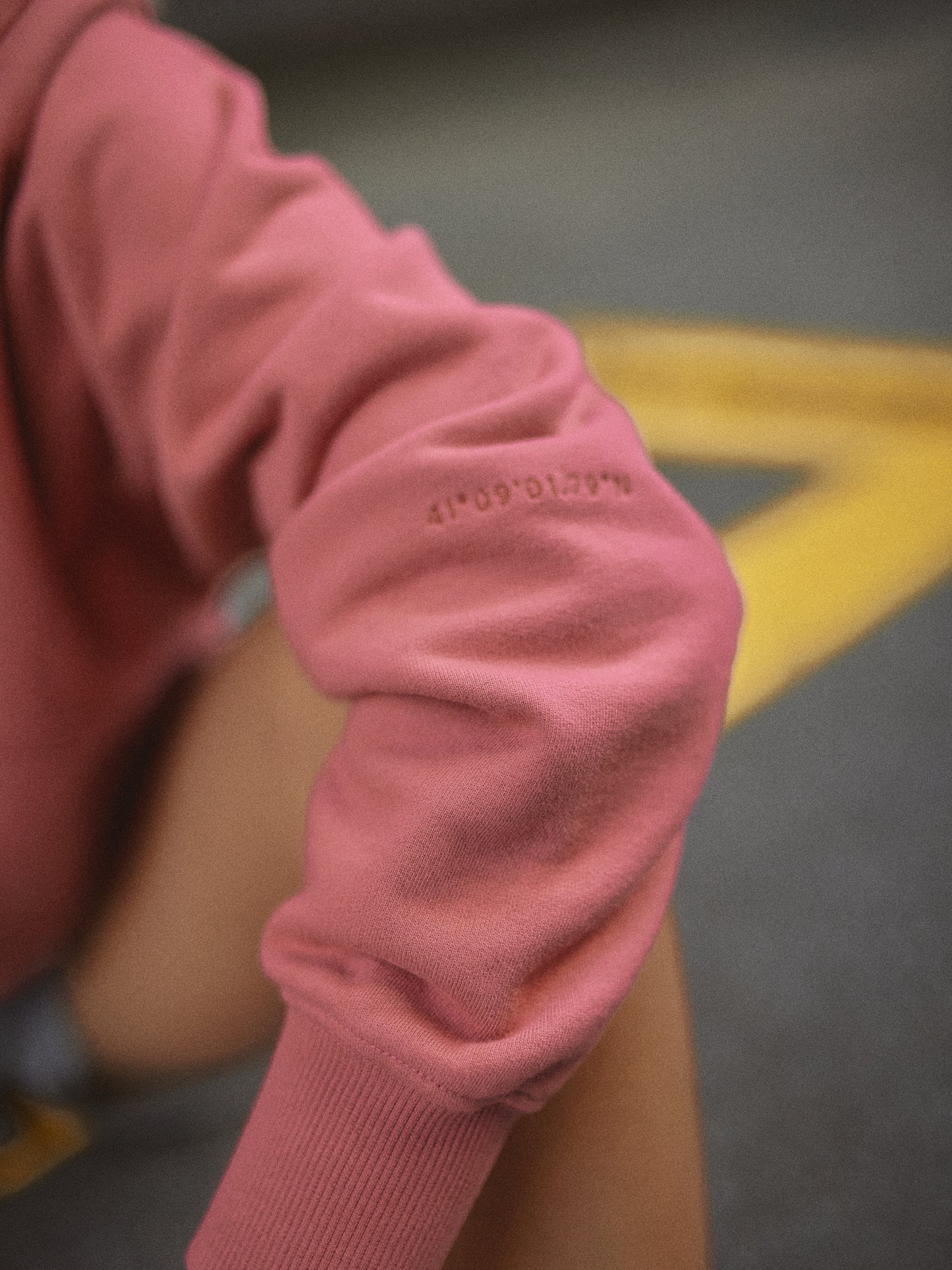 OFF-DUTY SWEATER | C1