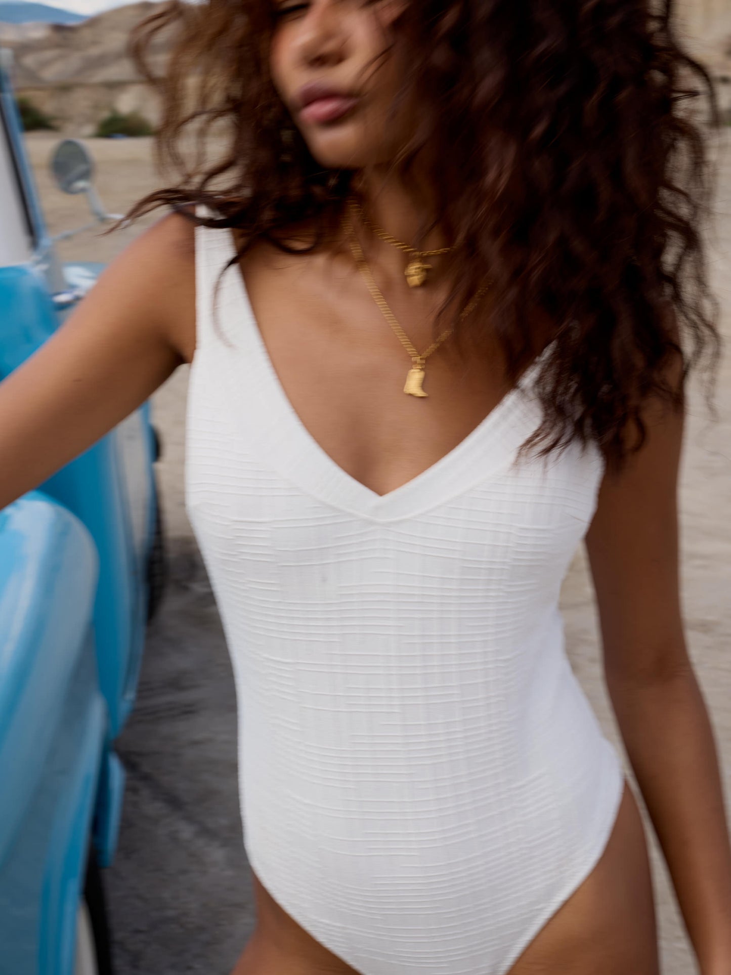 SHIRLEY TEMPLE V-NECK SWIMSUIT | SALTY WHITE