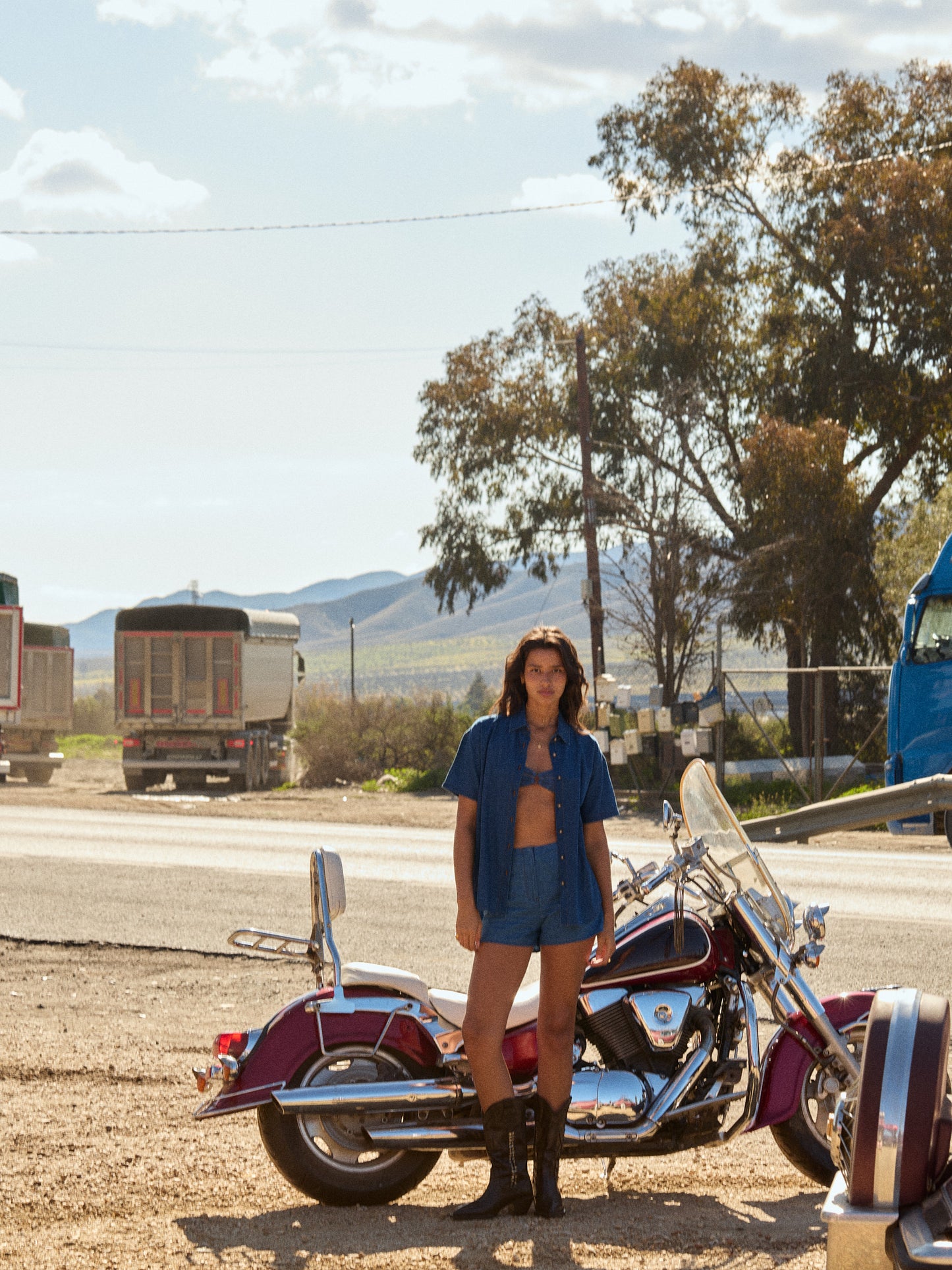 COWGIRL SHORTS | BLUE DENIM