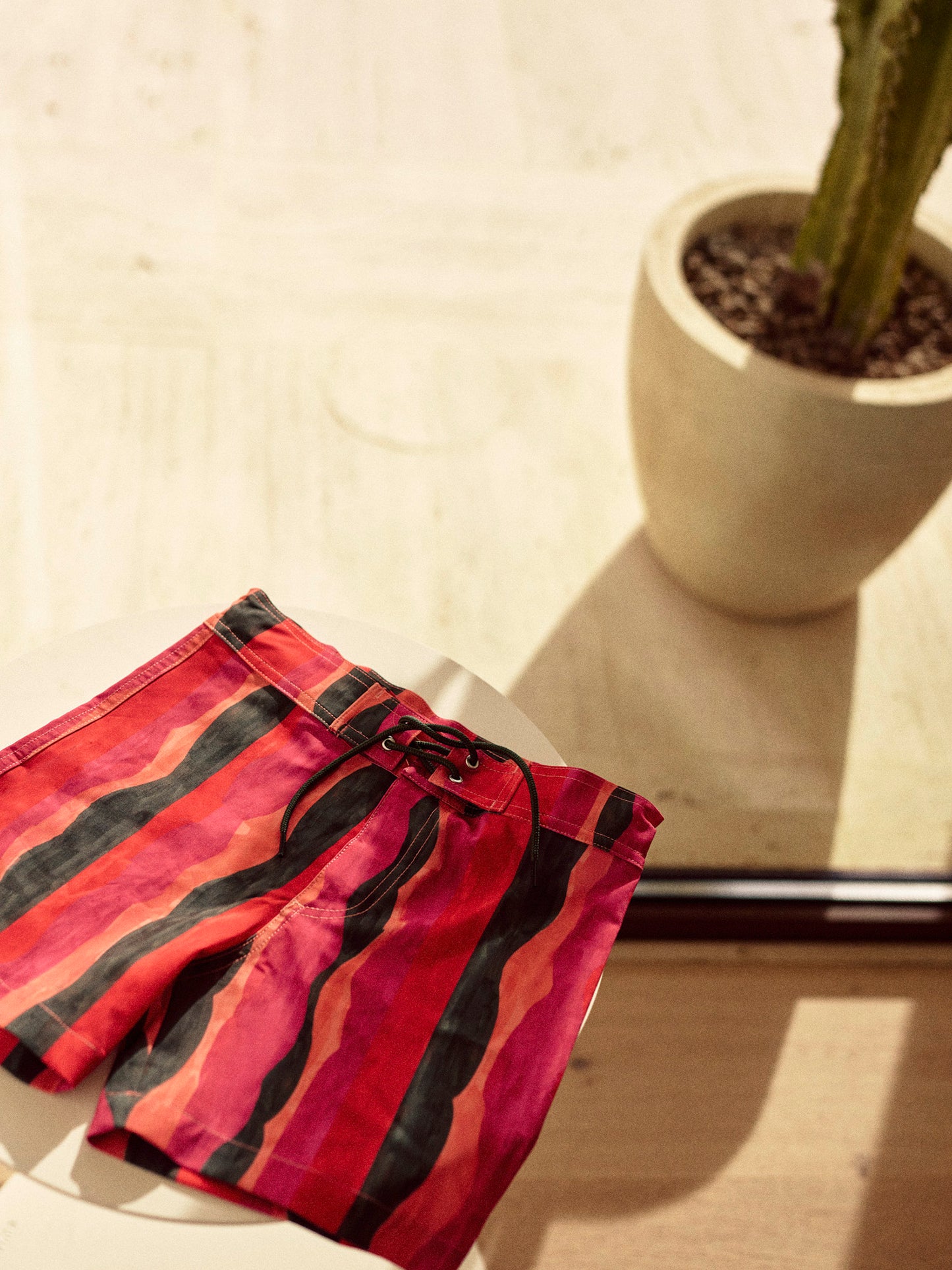 SANTINEL BOARDSHORTS | ROSE WAVES